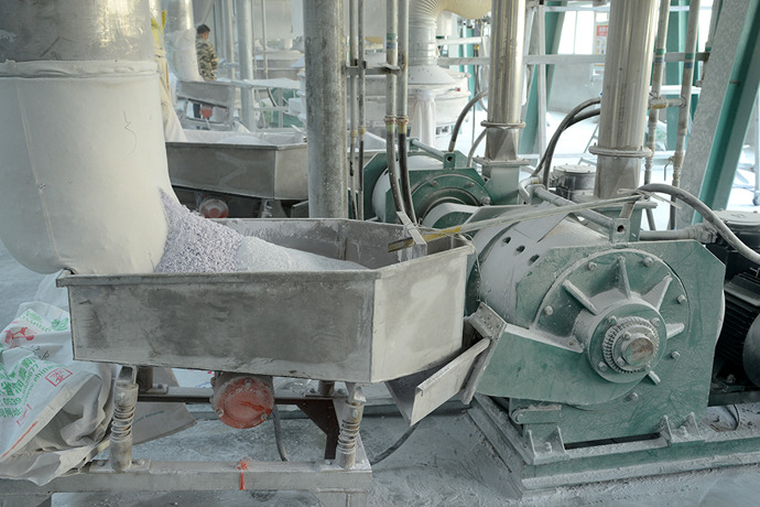 Máquina trituradora de fábrica Johnley para la producción de compuestos de moldeo de melamina